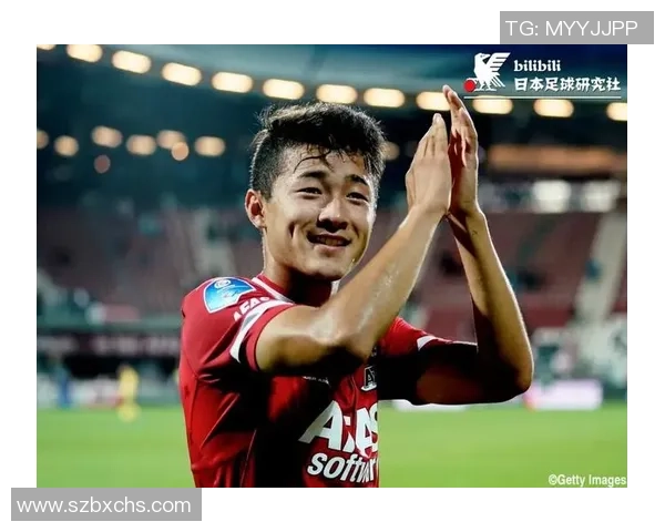 足球明星帅气图鉴全解析展现他们的风采与魅力尽在其中